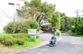 Thumb_112　駐車場へ道路